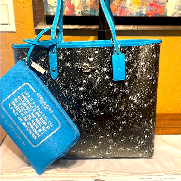 Coach NWT Celestial Reversible Leather Tote & Pouch Set MSRP $350 - Picture 1 of 10